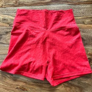 Buffbunny Rebel Short - Red Leopard
